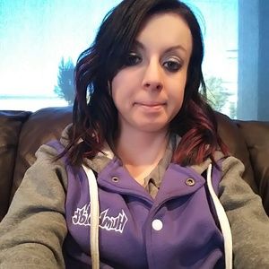 Meet your Posher, Devinne